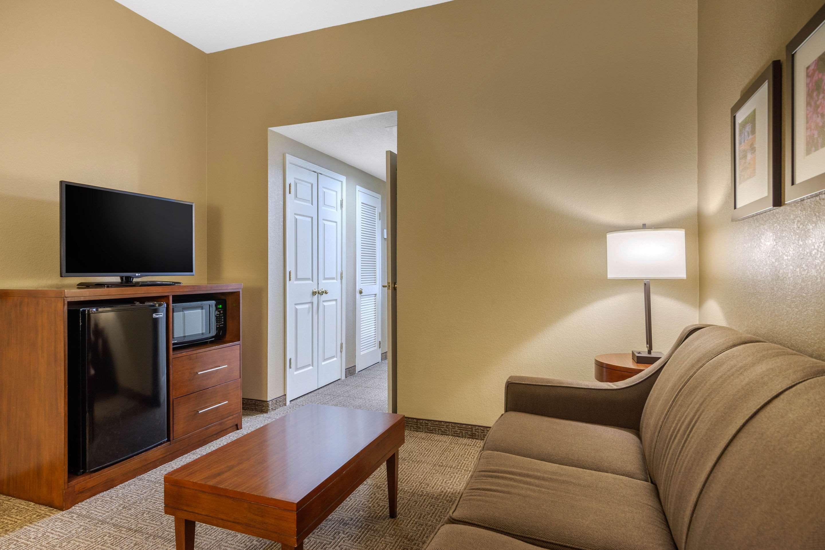 Comfort Inn & Suites Peachtree Corners Norcross Exteriör bild